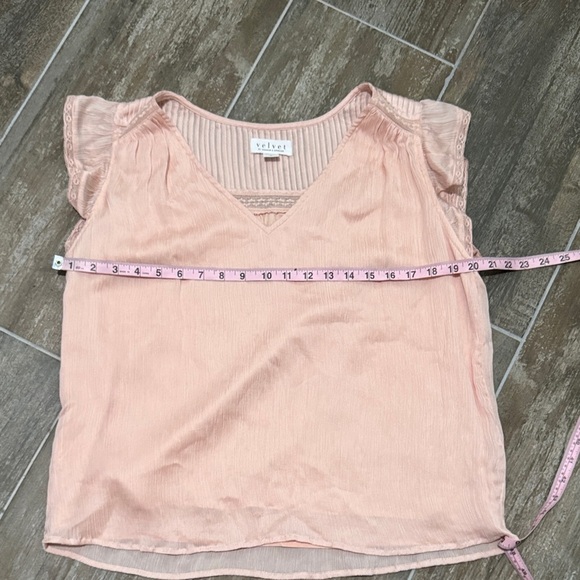 Velvet by Graham & Spencer Pink Lace Trim Blouse - Picture 5 of 6